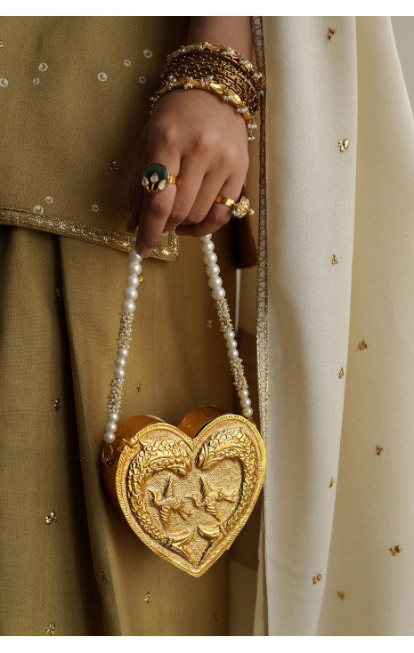 Flamingo Heart (Clutch)